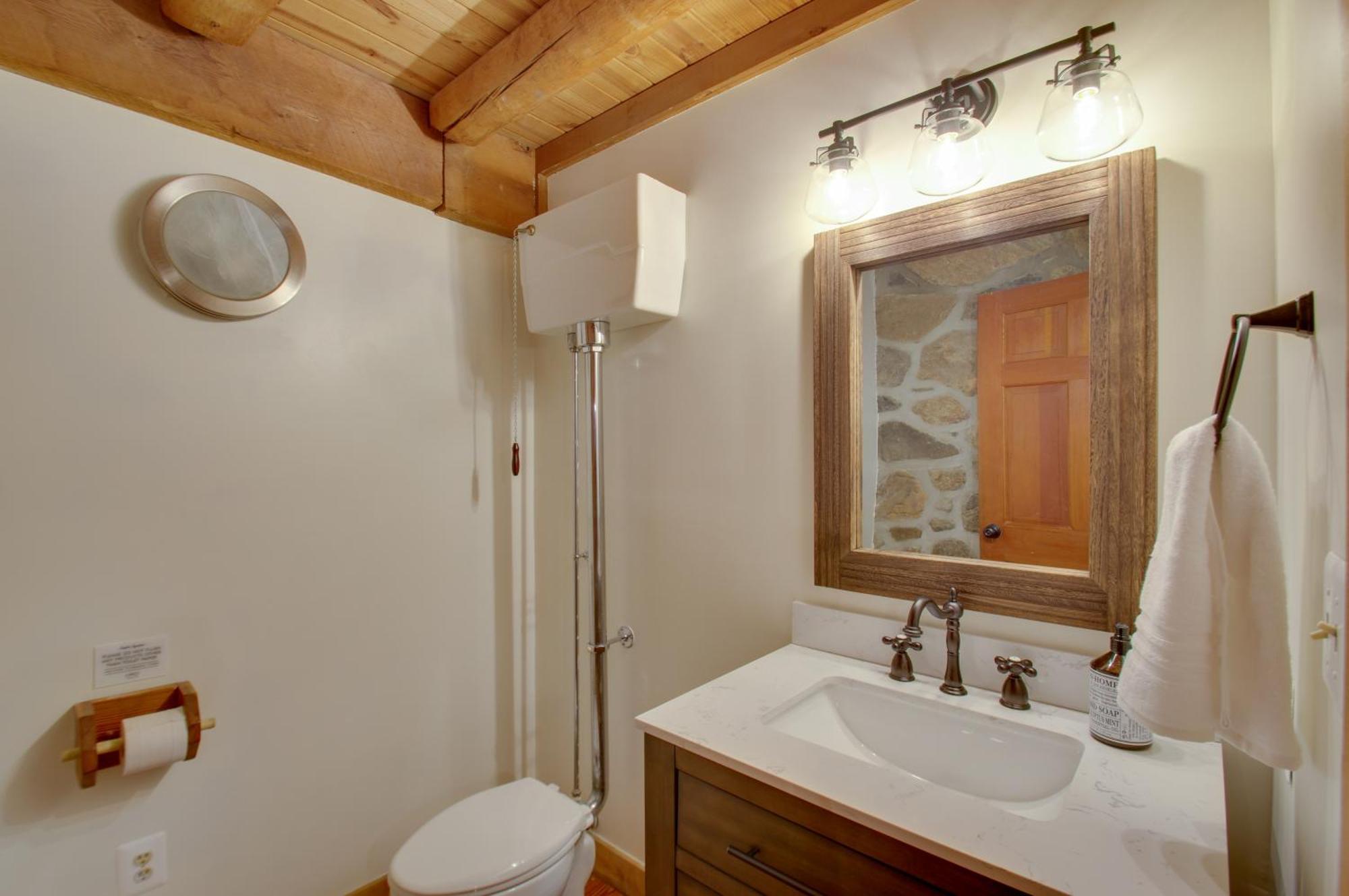 Cozy Log Cabin Getaway With Fire Pit And 3 Acres! Ruckersville Екстер'єр фото