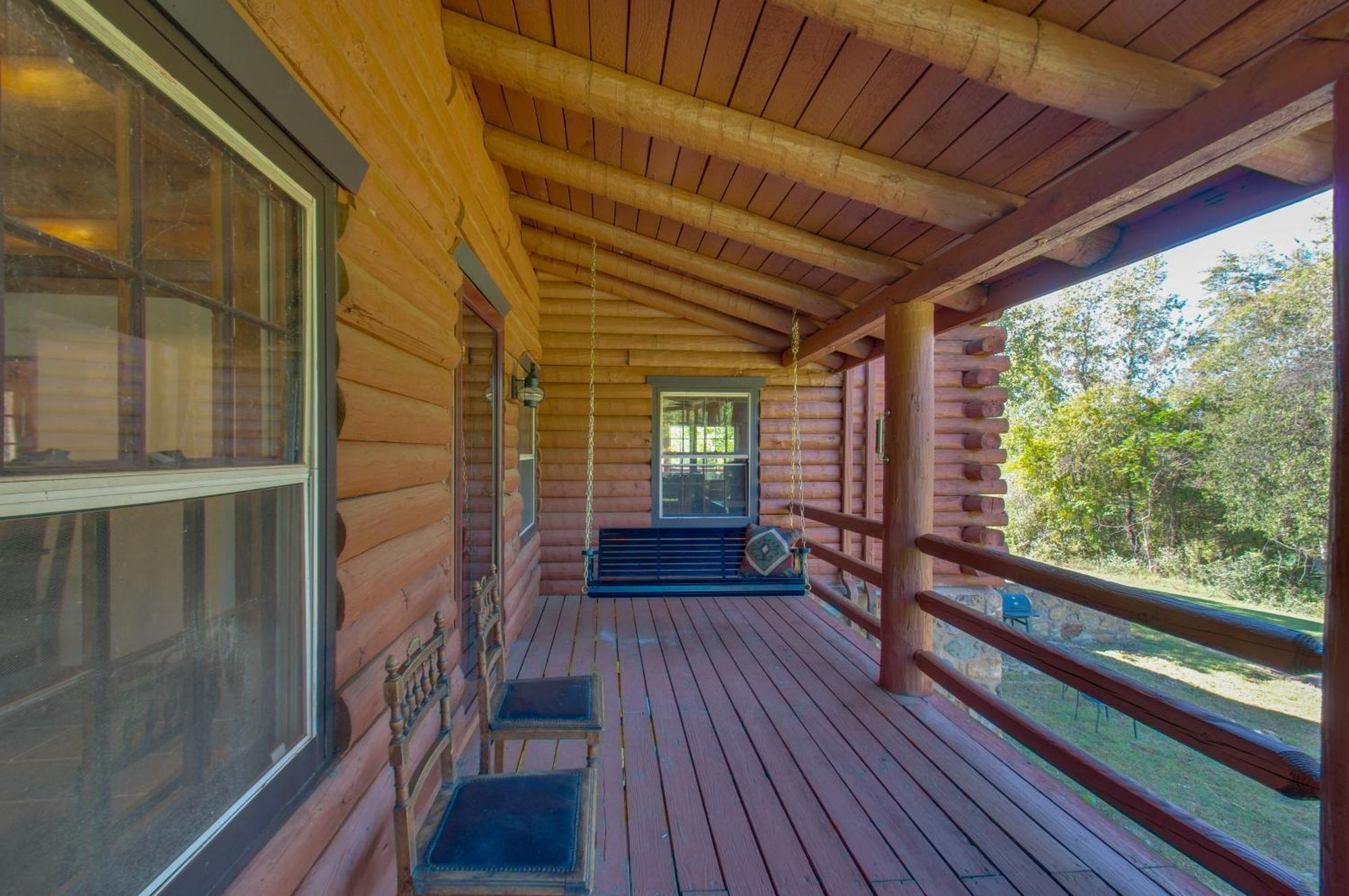 Cozy Log Cabin Getaway With Fire Pit And 3 Acres! Ruckersville Екстер'єр фото